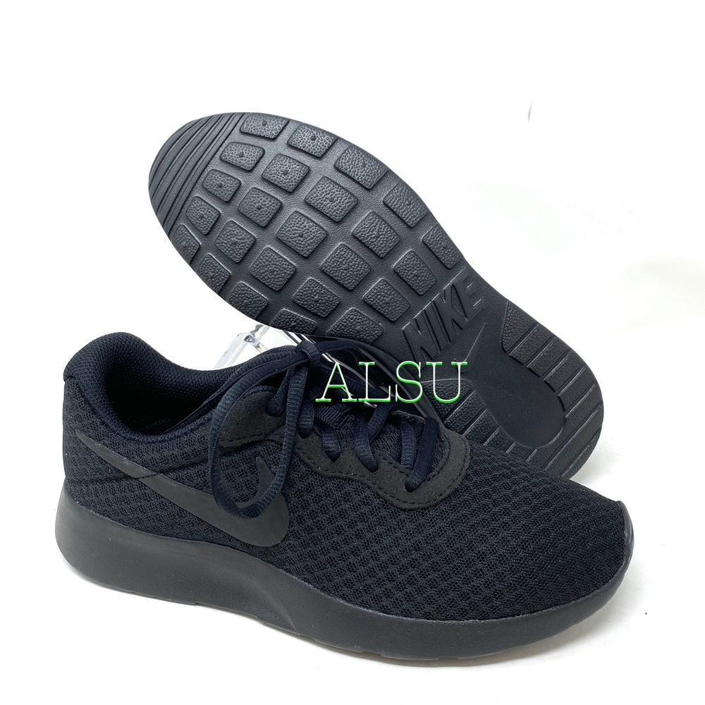 Nike Tanjun Canvas Black Women’s Sneakers - Picture 2 of 8